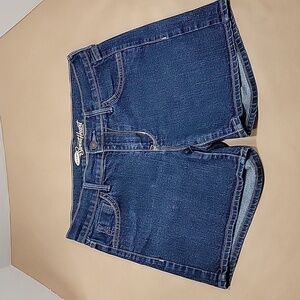 Old Navy "The Sweetheart" Shorts, Size 2, Excellent Condition, Like New